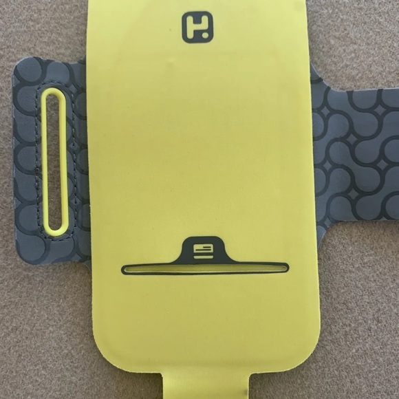 iHome Arm Band Case Running Gym Sports Exercise iPhone 6 6S Yellow Flip - Picture 9 of 11